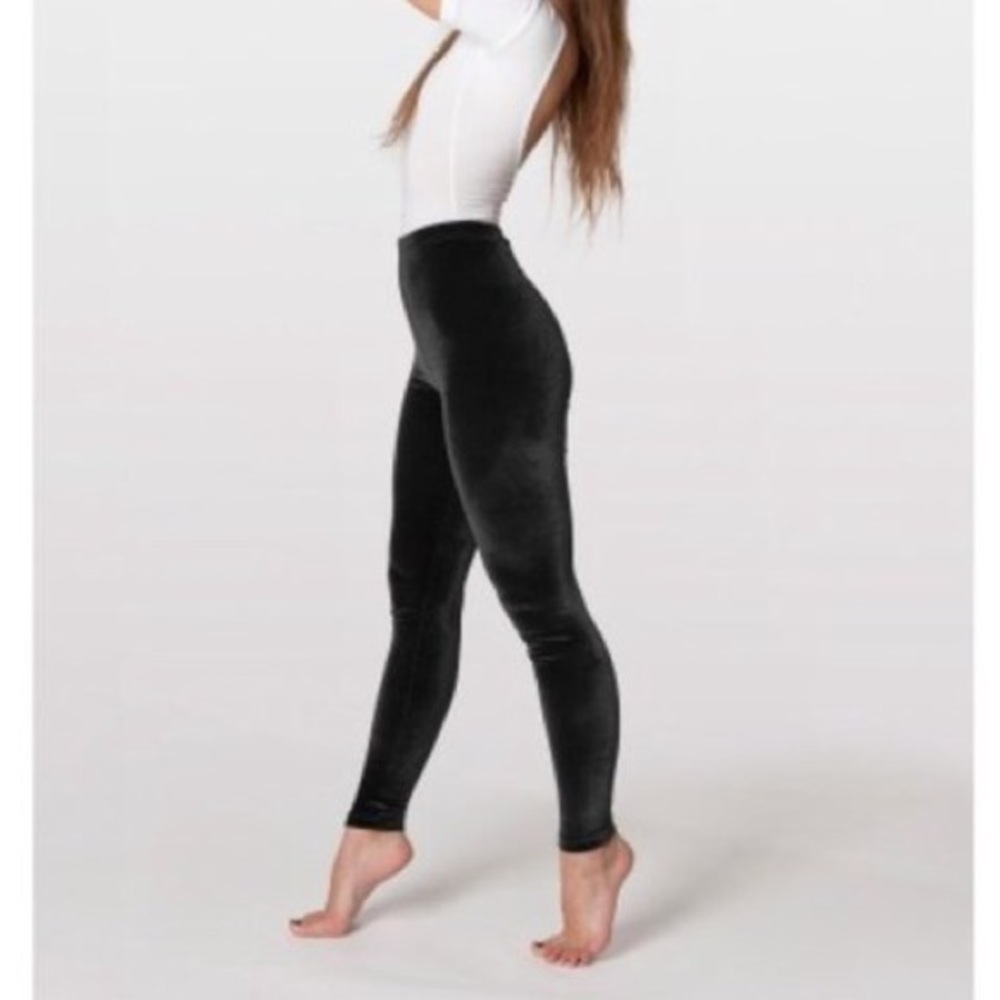 American Apparel black velvet leggings